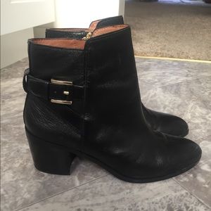 Black Leather Louise et Cie Booties Size 8